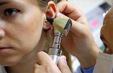 Этиология симптомов Осмотр уха