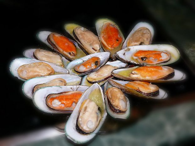 Диета-при-подагре-на-руках-разрешает-кушать-мидии Диета при подагре пальцев рук