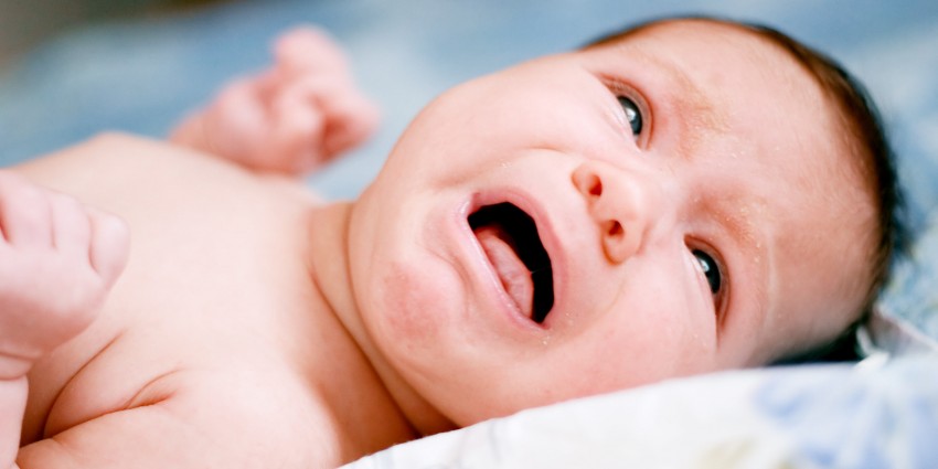 Острый средний отит у детей фото