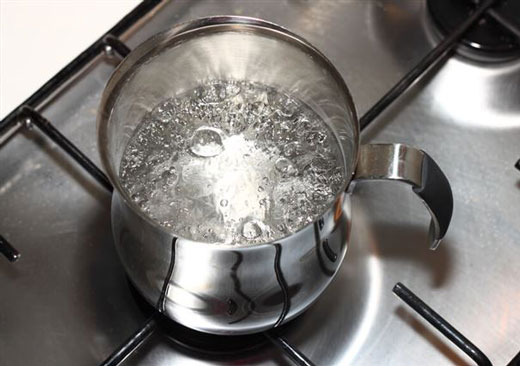 Кипящая вода